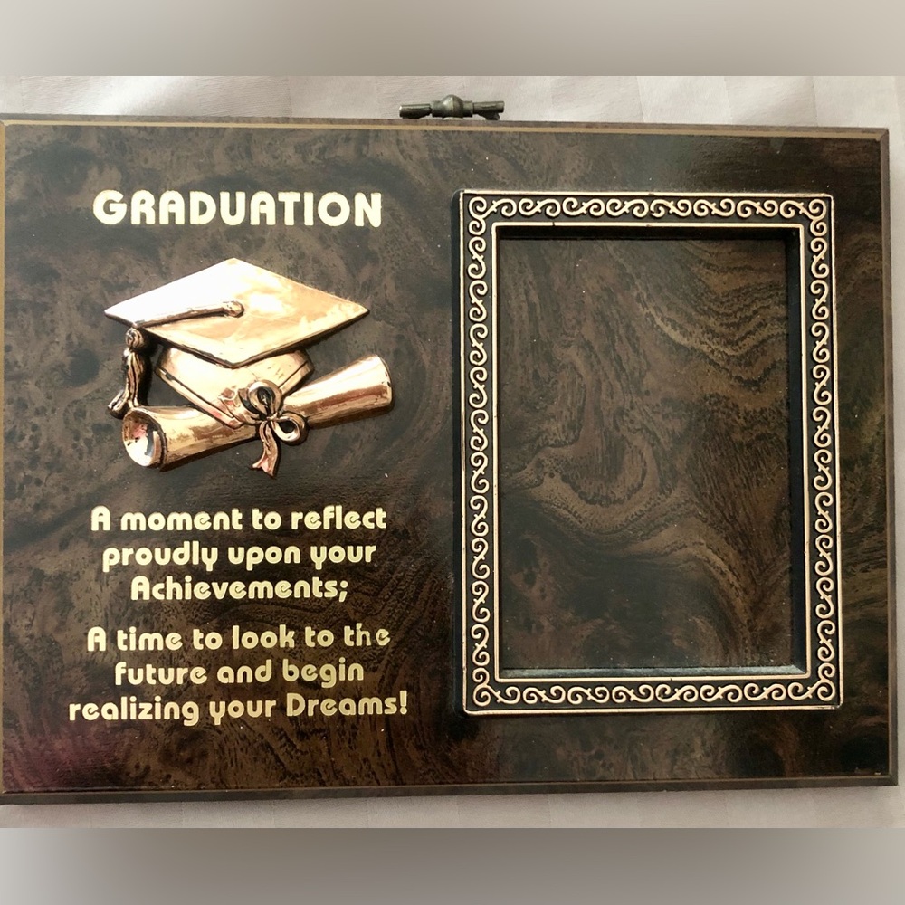 Graduation Hanging picture frame. 8” x 6”